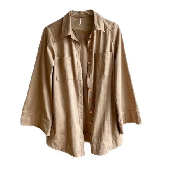 Free People Ari Faux Suede Shirt Jacket Size M Tan Rose Gold Buttons Boho Top - Picture 15 of 16